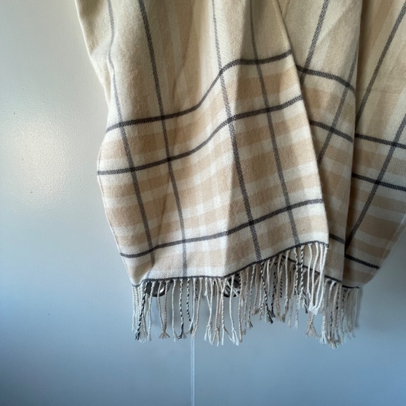 Ivory Loft Plaid Shawl Wrap - Picture 9 of 11